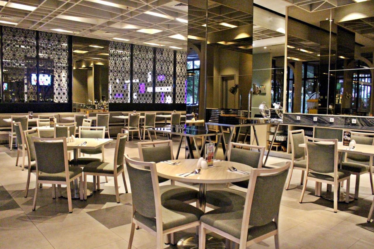 Swiss-Belinn Cikarang Luaran gambar