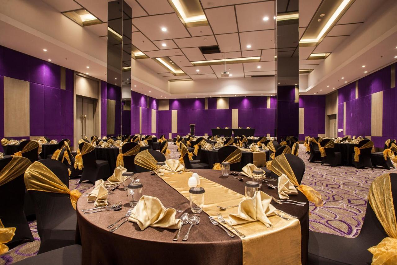 Swiss-Belinn Cikarang Luaran gambar