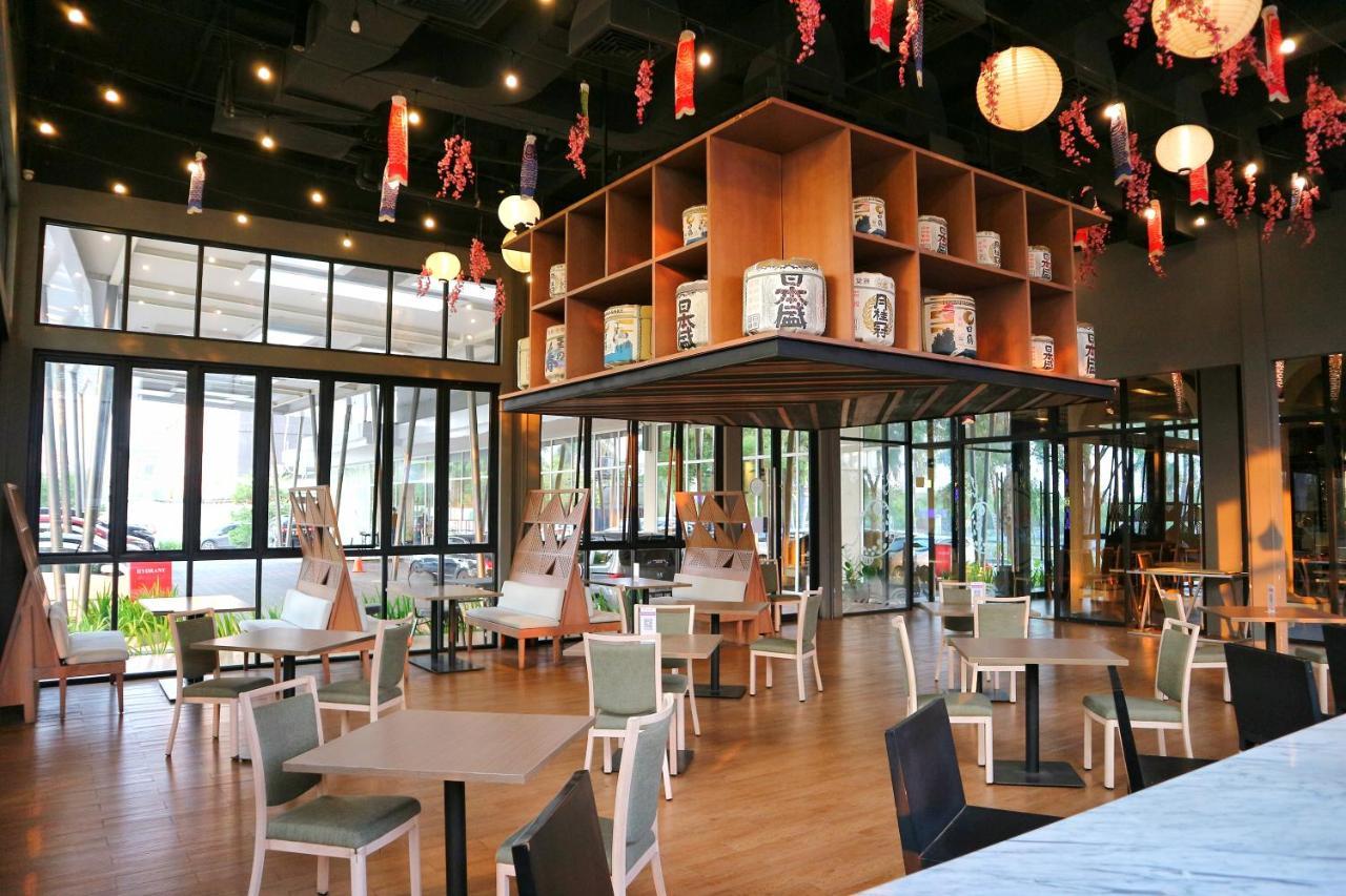 Swiss-Belinn Cikarang Luaran gambar