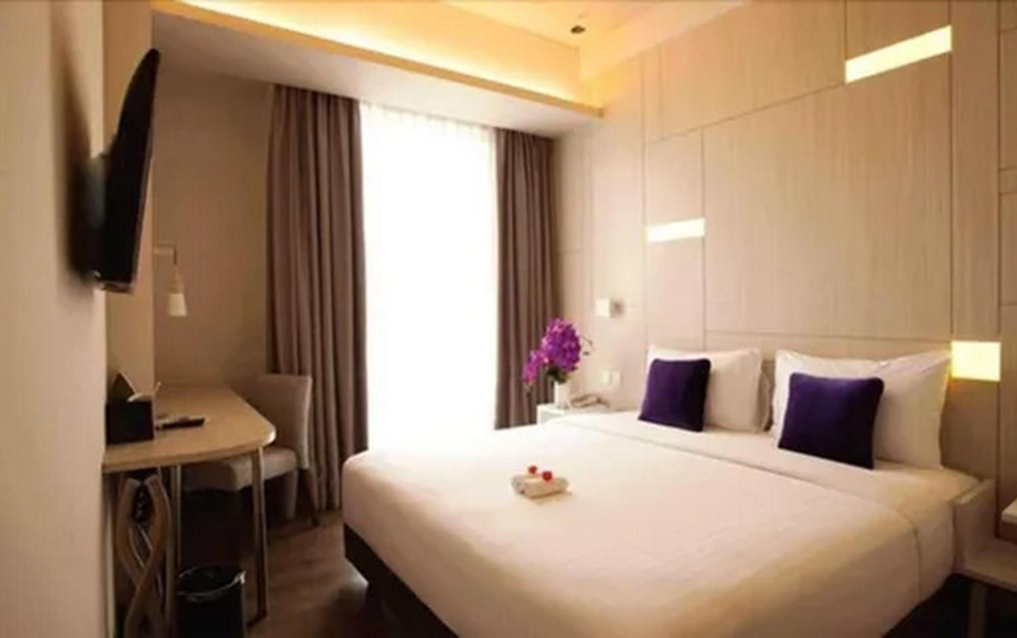 Swiss-Belinn Cikarang Luaran gambar